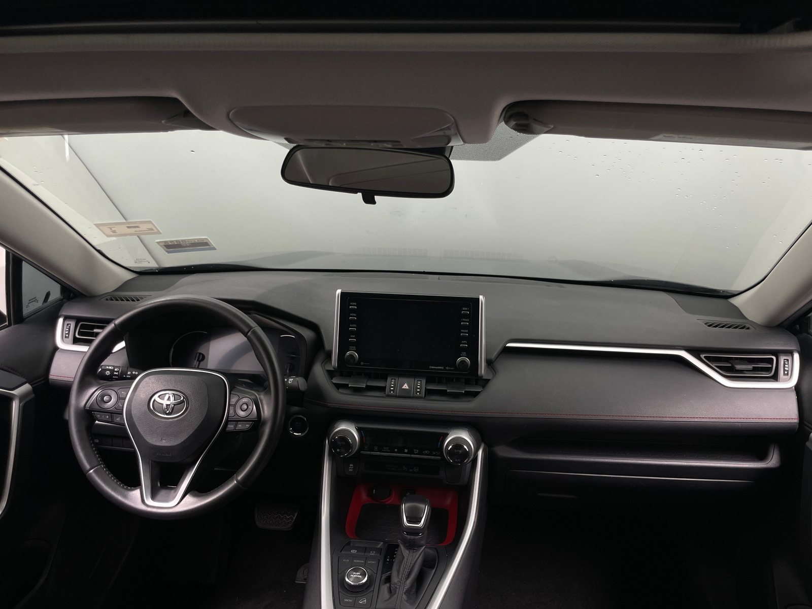 Thumbnail: 2020 Toyota RAV4 - 3