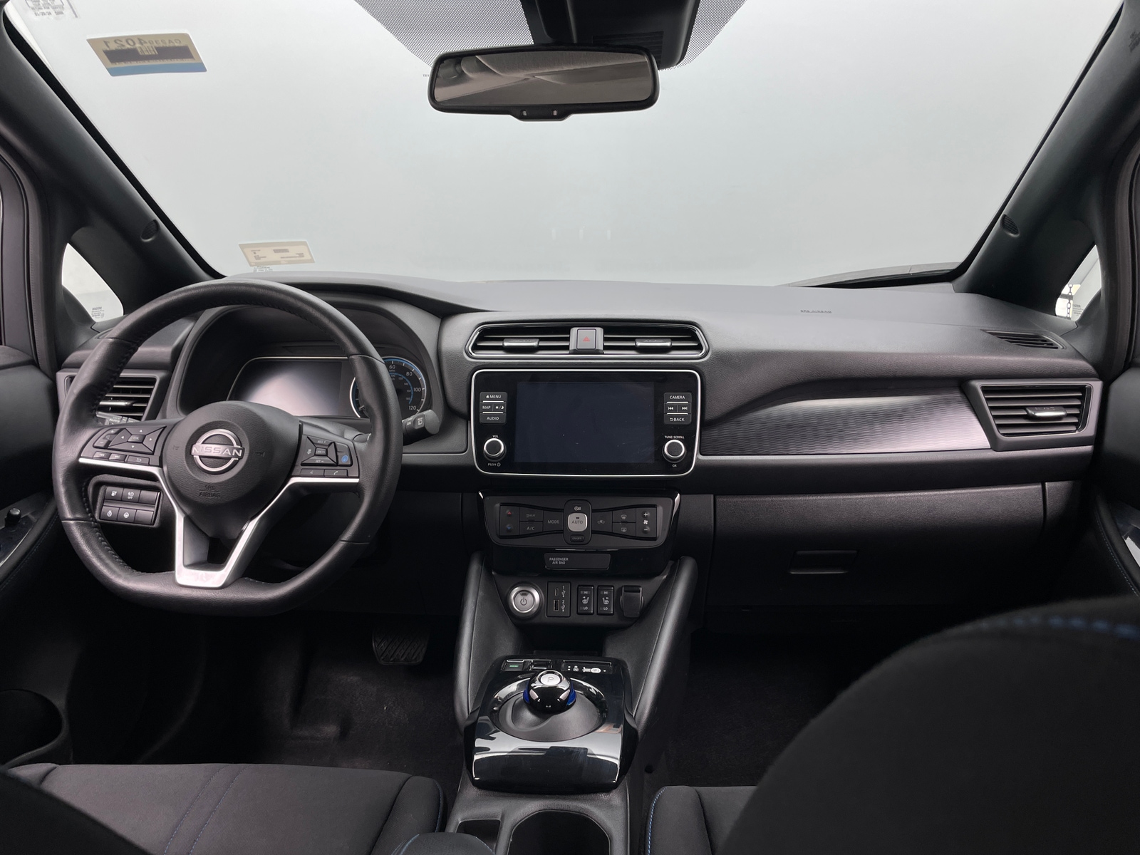 Thumbnail: 2024 Nissan Leaf - 3