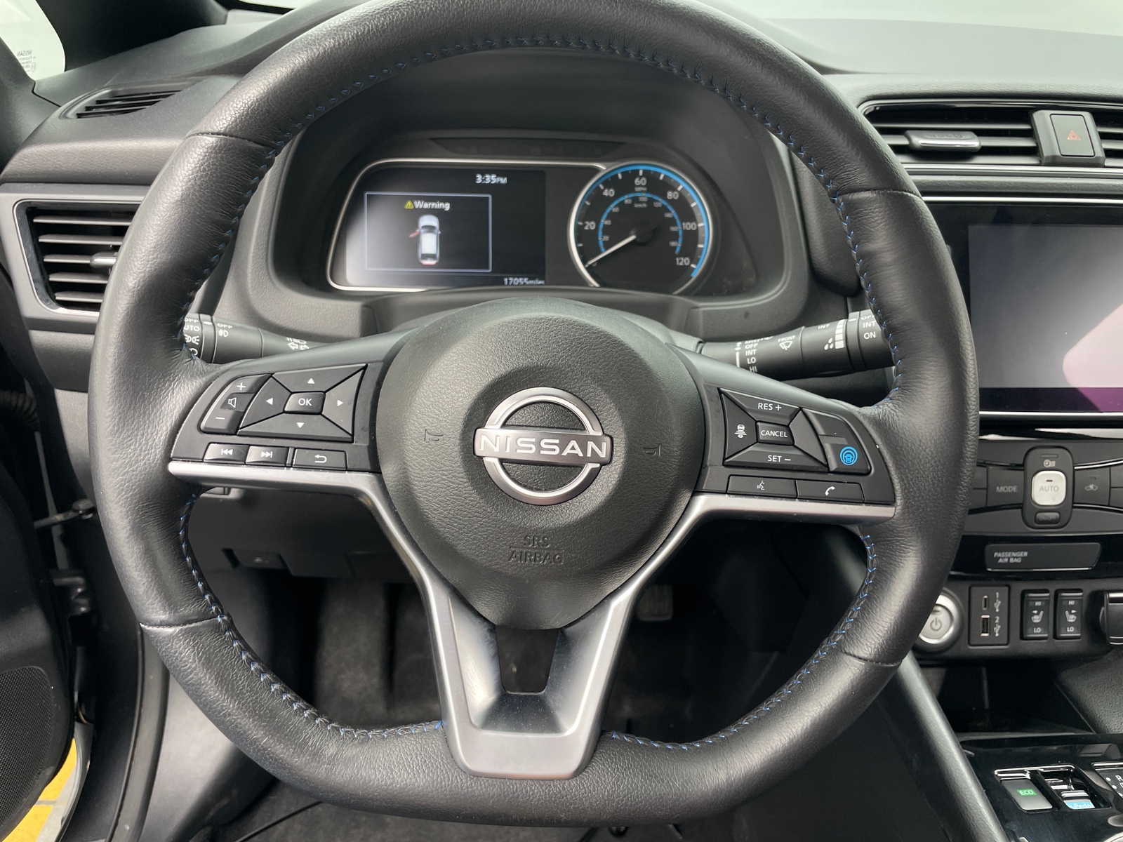 Thumbnail: 2024 Nissan Leaf - 5