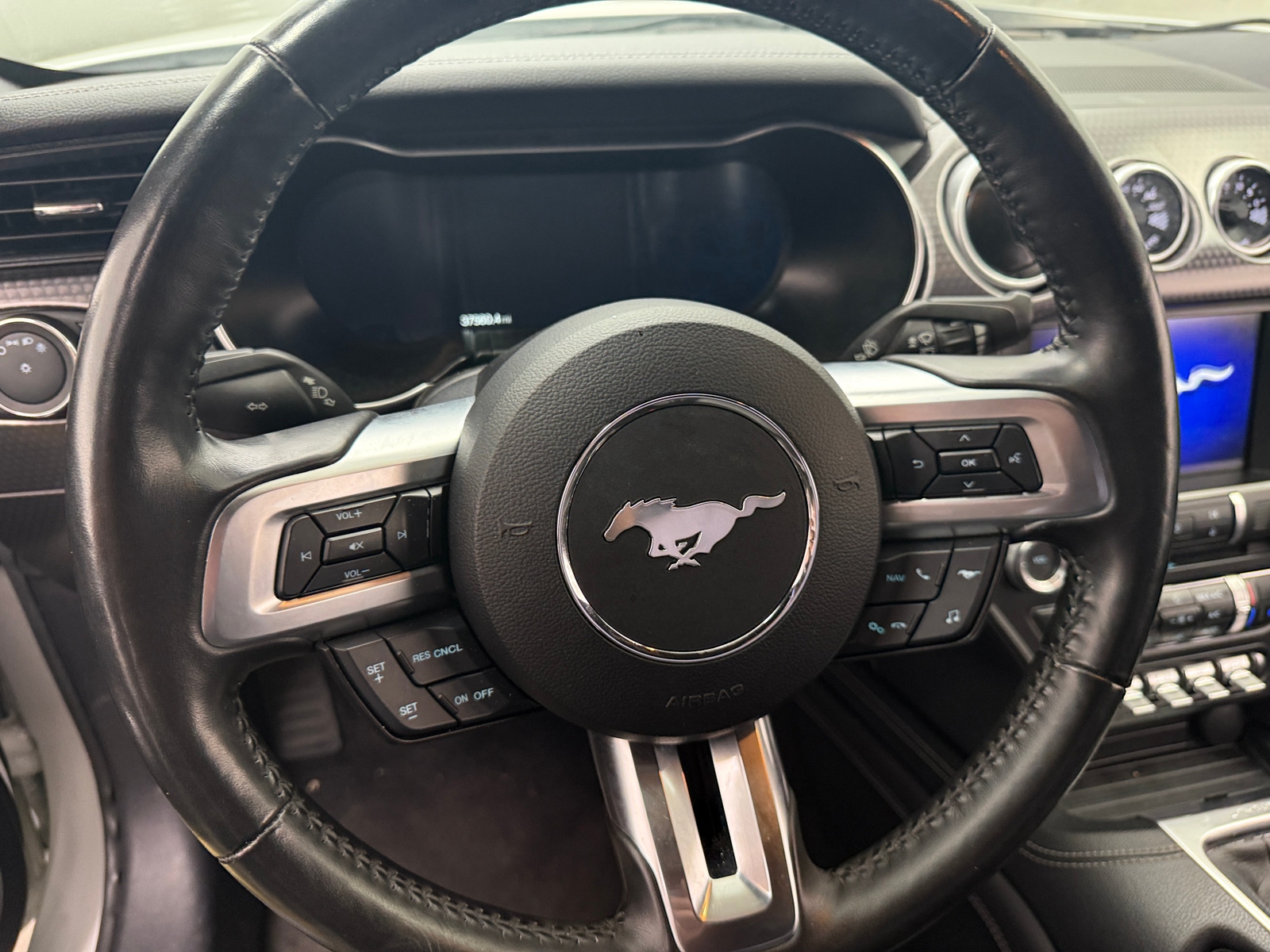 Thumbnail: 2019 Ford Mustang - 3