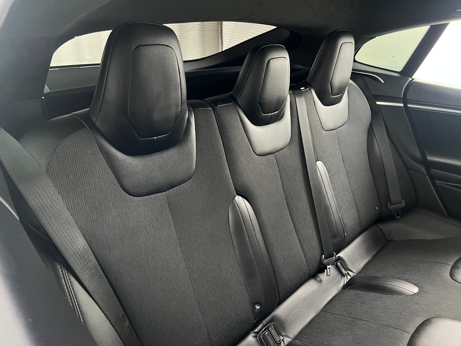 Thumbnail: 2017 Tesla Model S - 5