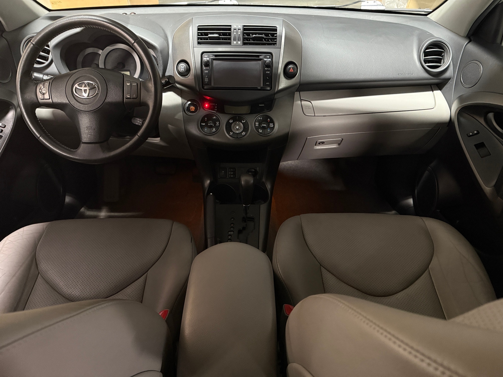 Thumbnail: 2012 Toyota RAV4 - 3