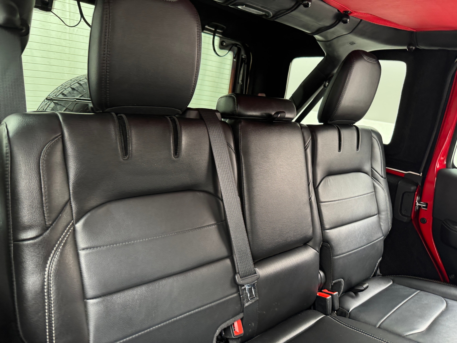 Thumbnail: 2021 Jeep Wrangler - 5