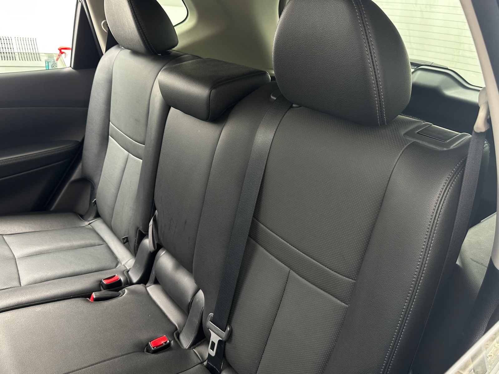 Thumbnail: 2016 Nissan Rogue - 6