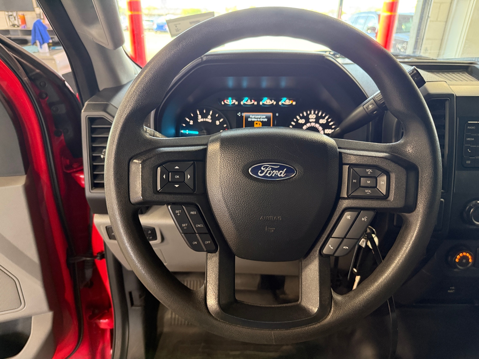 Thumbnail: 2020 Ford Econoline - 5