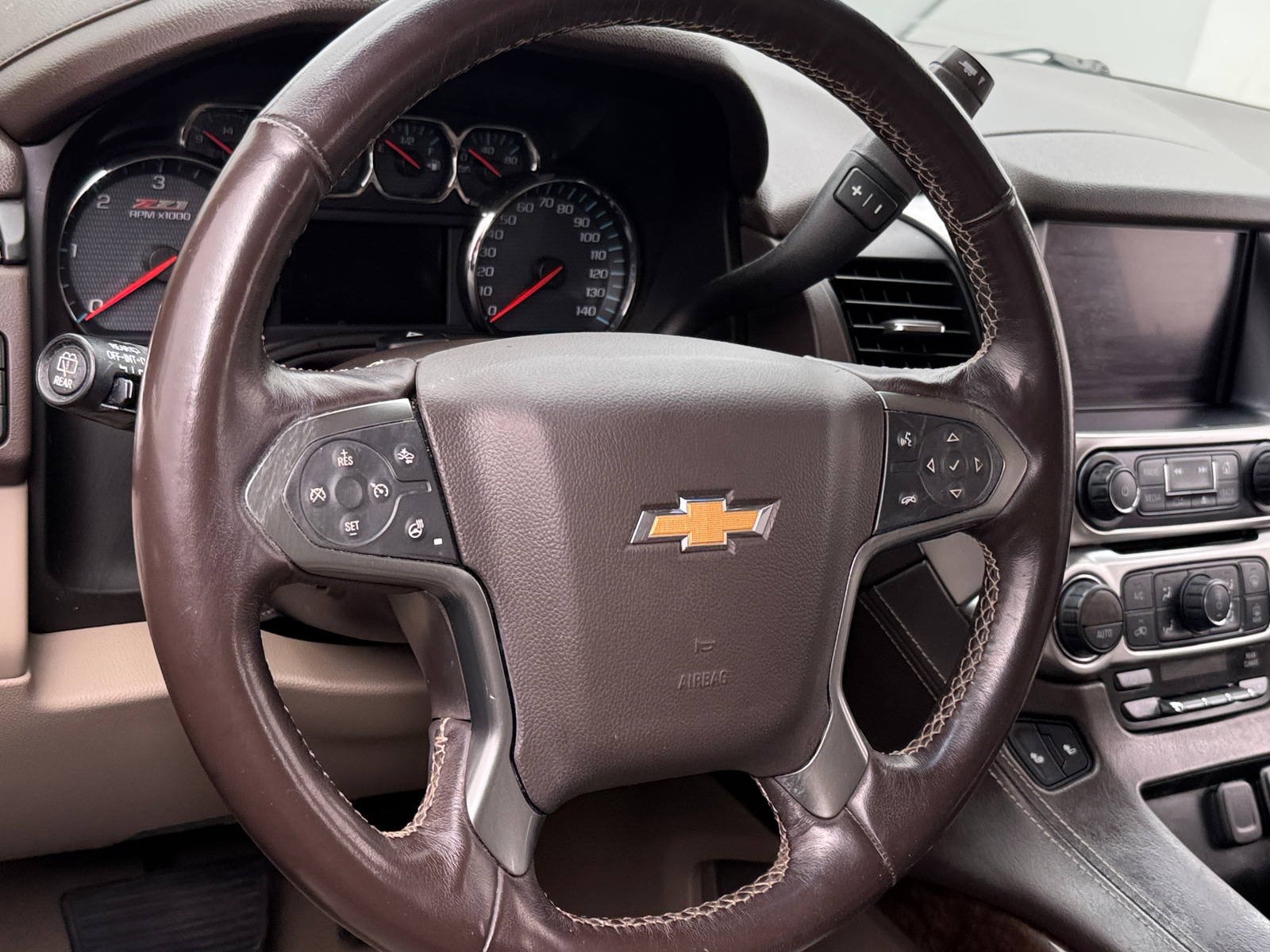 Thumbnail: 2019 Chevrolet Tahoe - 4