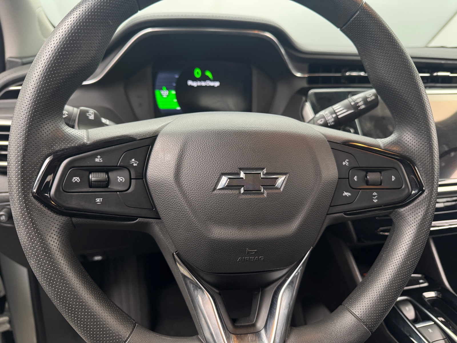 Thumbnail: 2023 Chevrolet Bolt EUV - 5