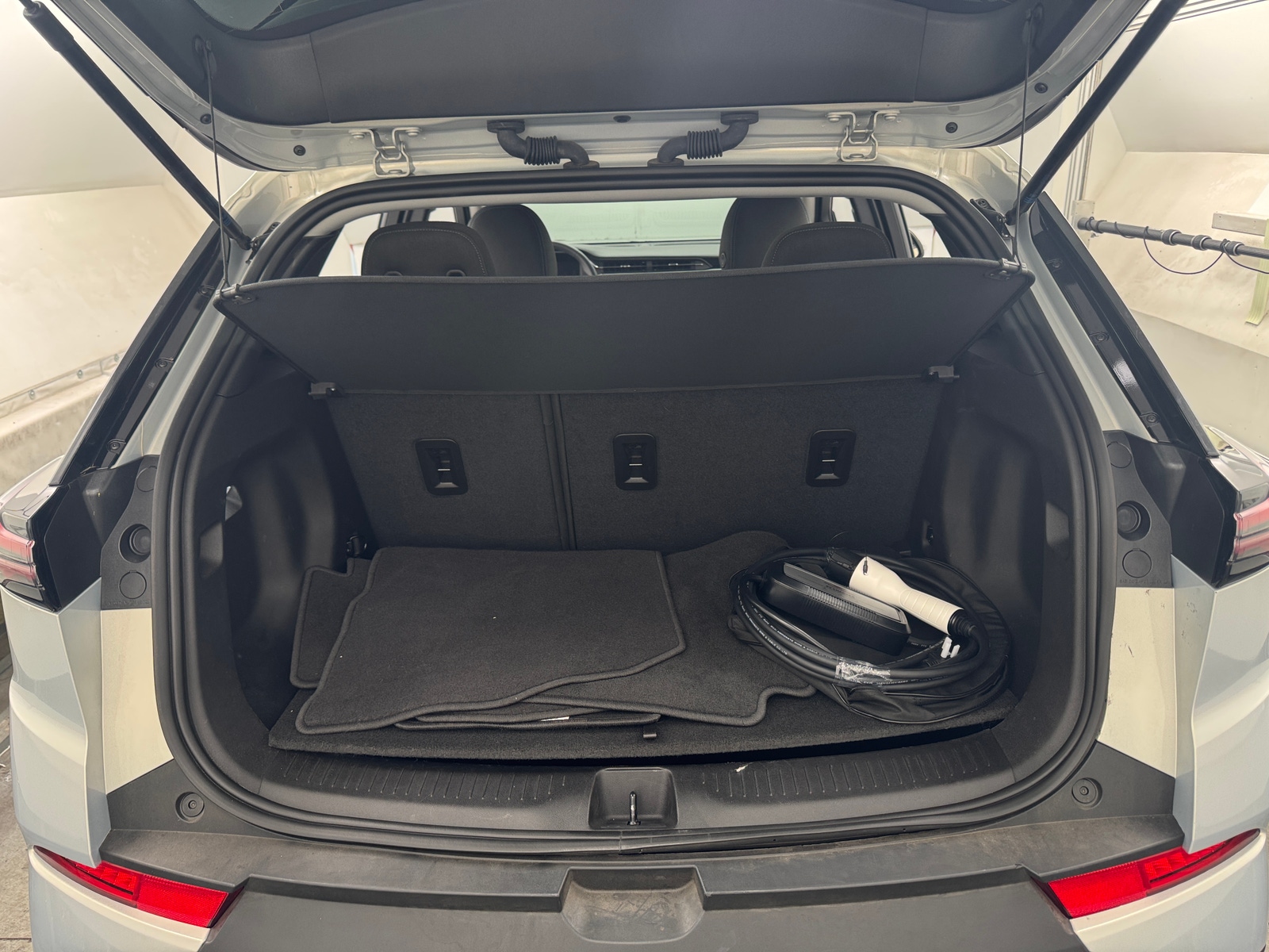 Thumbnail: 2023 Chevrolet Bolt EUV - 7