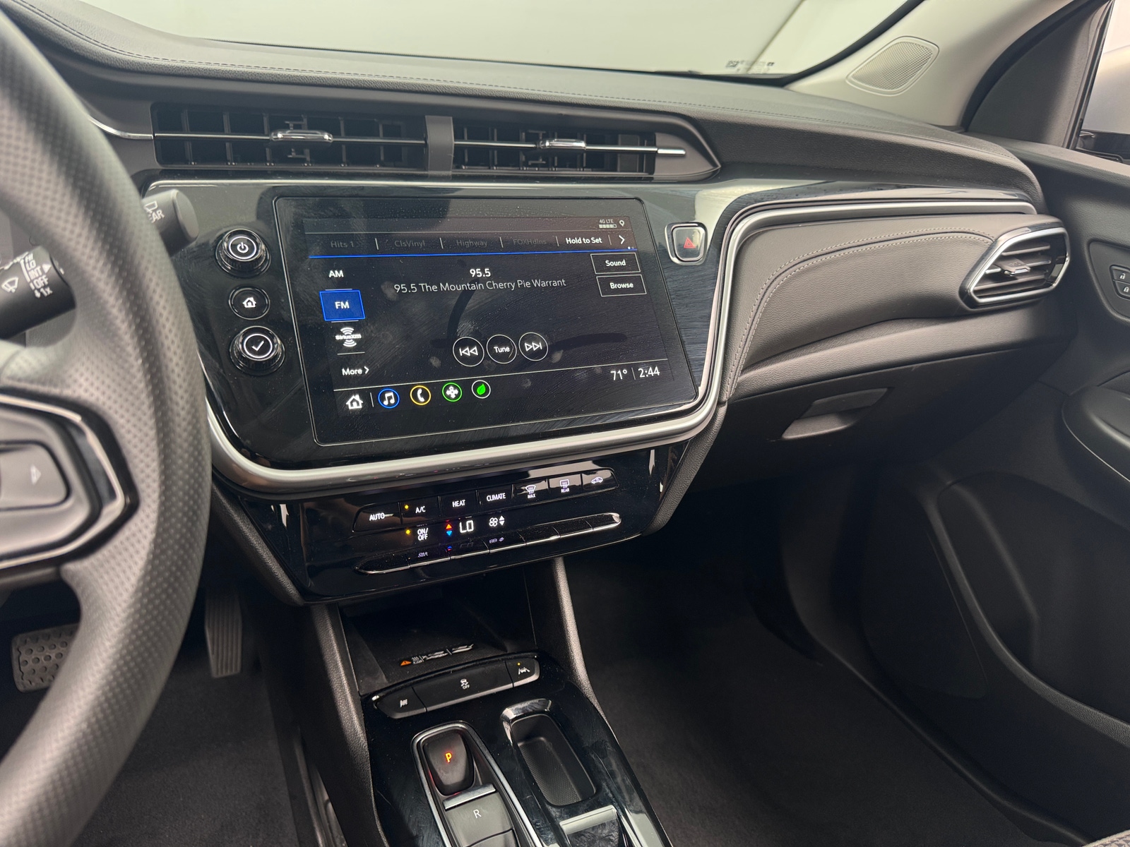 Thumbnail: 2023 Chevrolet Bolt EUV - 4
