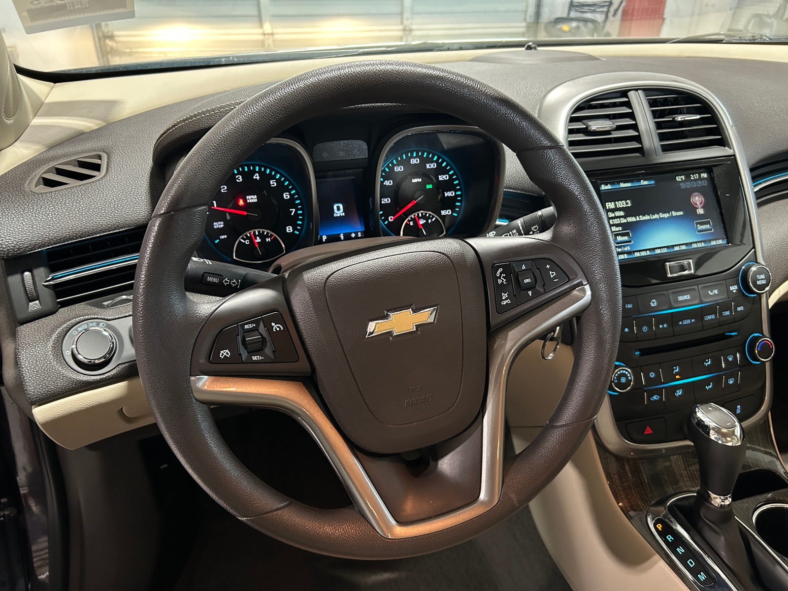 Thumbnail: 2015 Chevrolet Malibu - 4