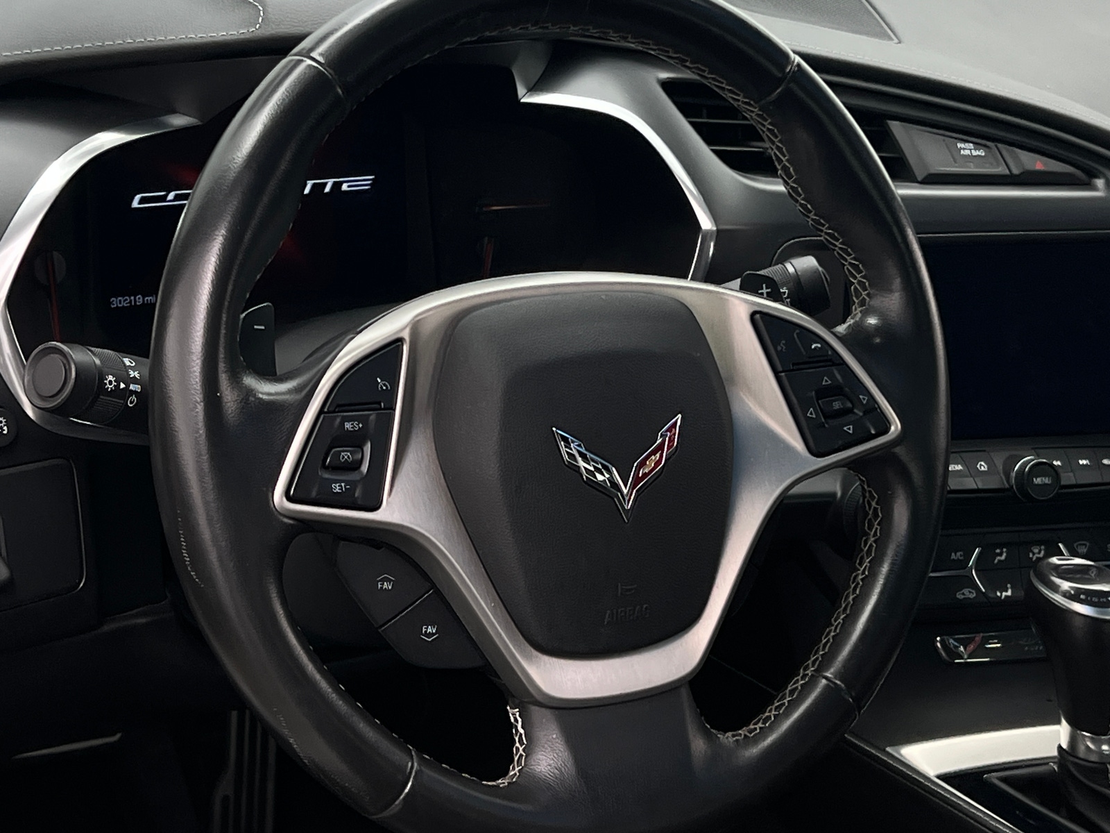 Thumbnail: 2015 Chevrolet Corvette - 3