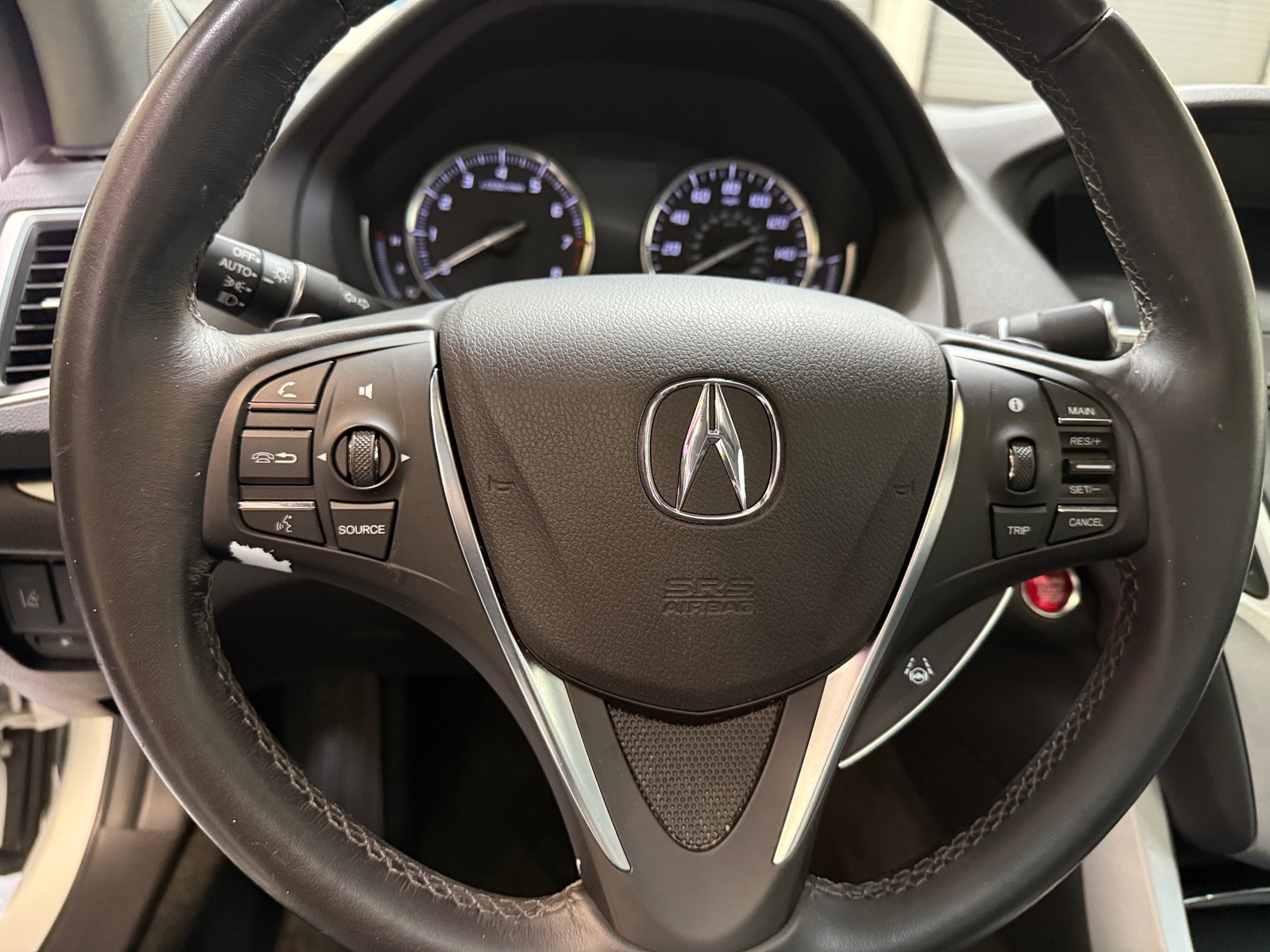 Thumbnail: 2017 Acura TLX - 4