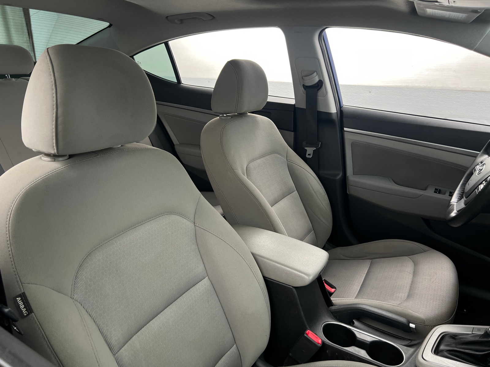 Thumbnail: 2018 Hyundai Elantra - 2