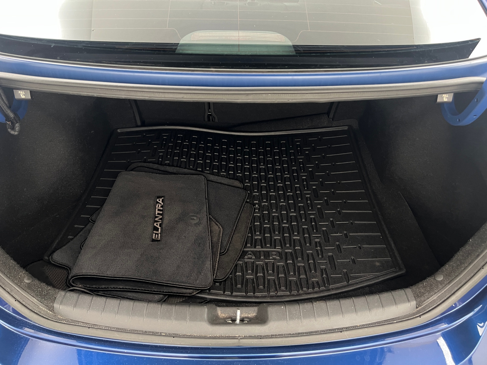 Thumbnail: 2018 Hyundai Elantra - 7
