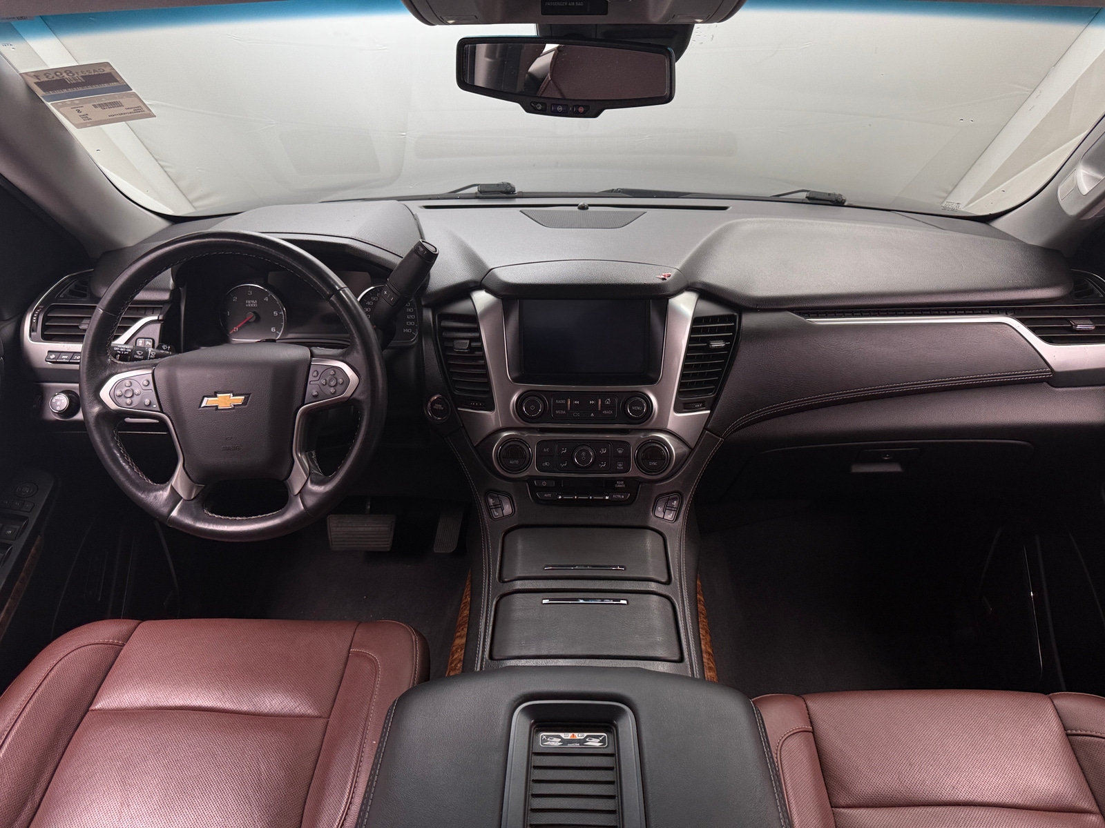 Thumbnail: 2019 Chevrolet Tahoe - 2