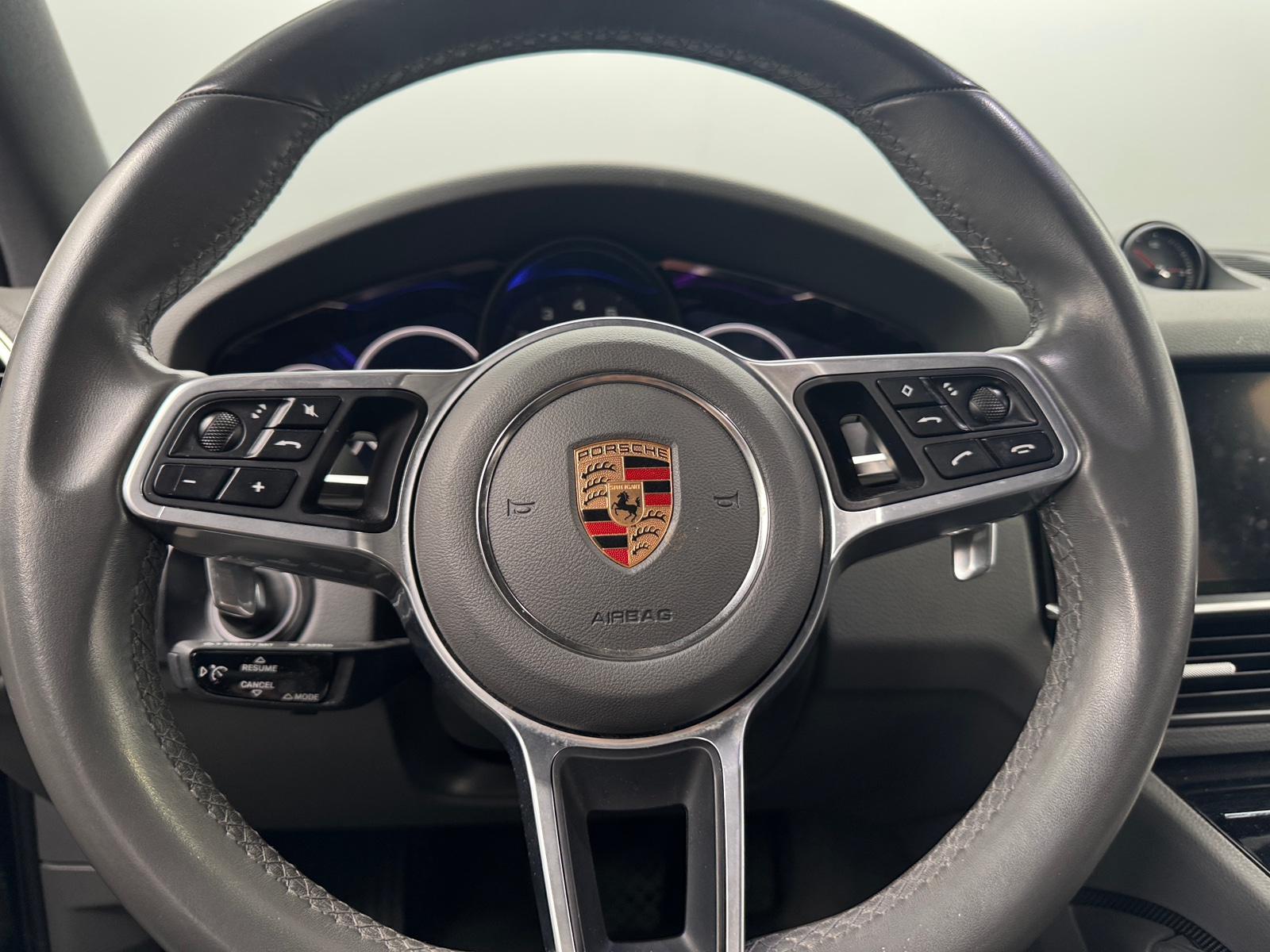 Thumbnail: 2020 Porsche Cayenne - 4