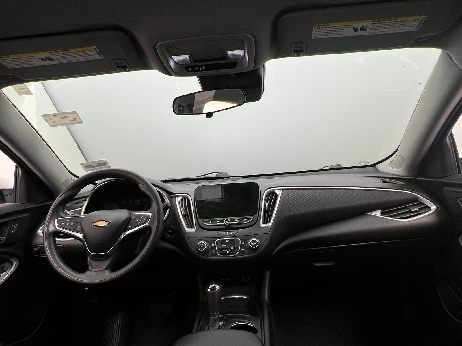 Thumbnail: 2020 Chevrolet Malibu - 3