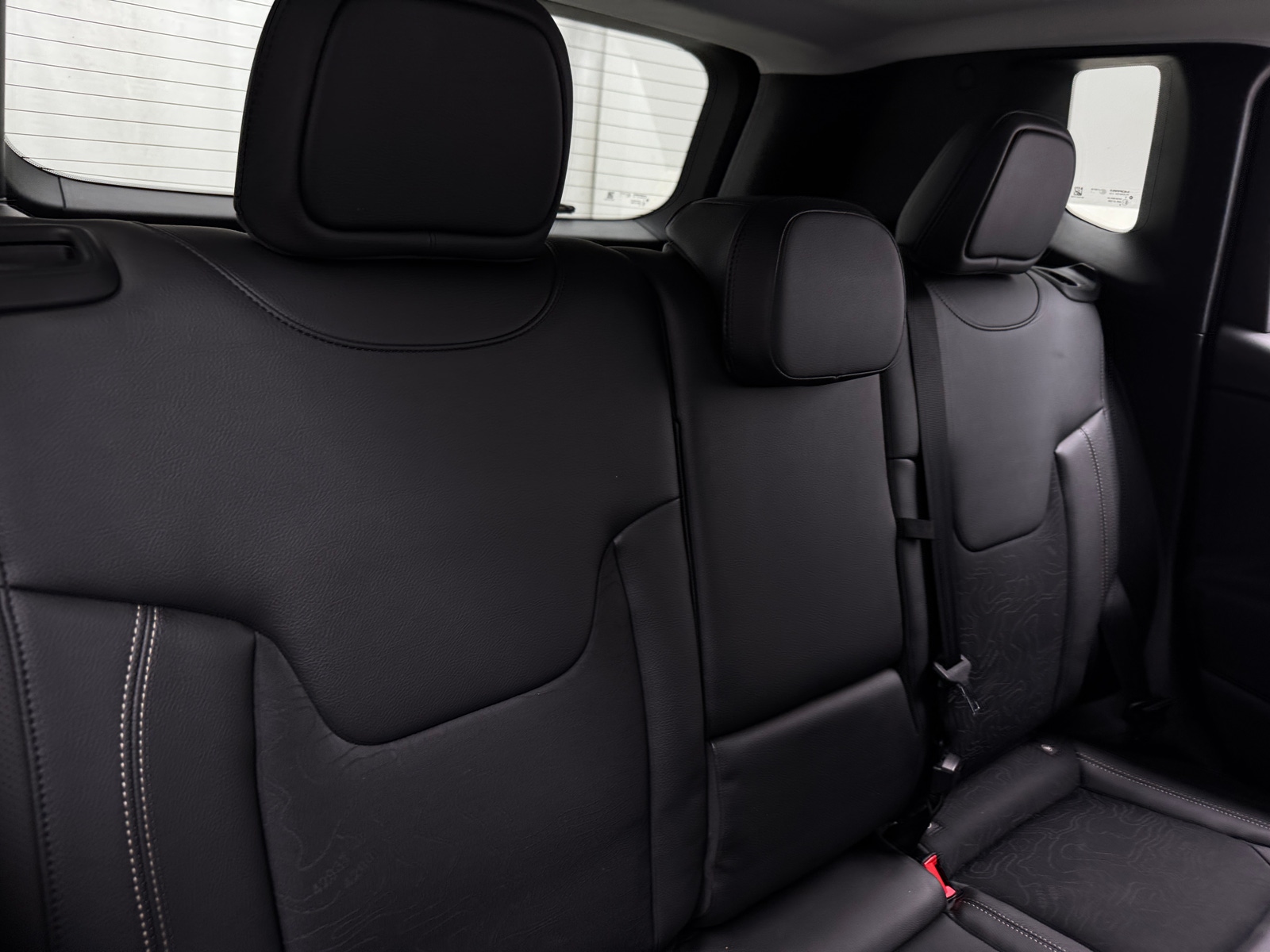 Thumbnail: 2017 Jeep Renegade - 6