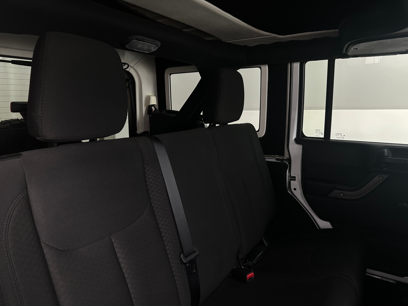 Thumbnail: 2018 Jeep Wrangler - 6