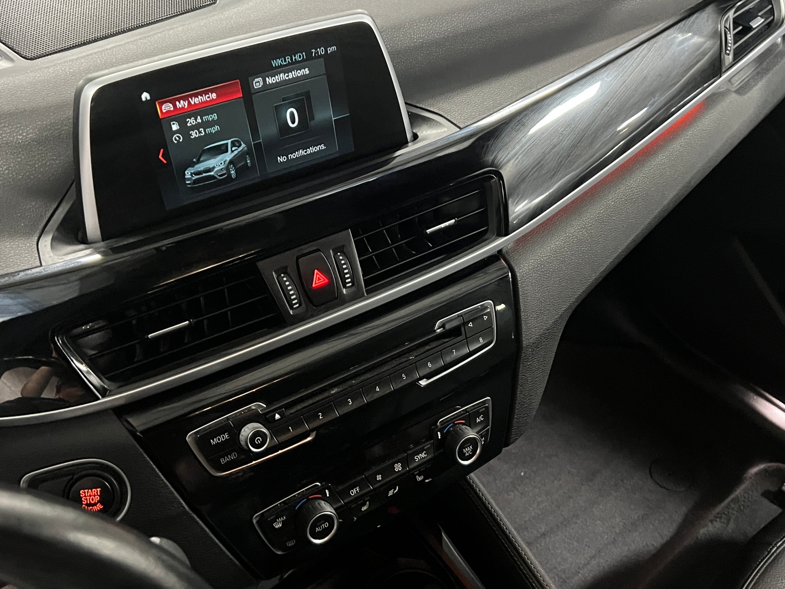 Thumbnail: 2018 BMW X1 - 3