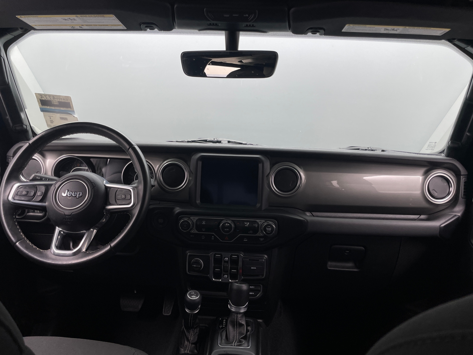 Thumbnail: 2022 Jeep Gladiator - 3