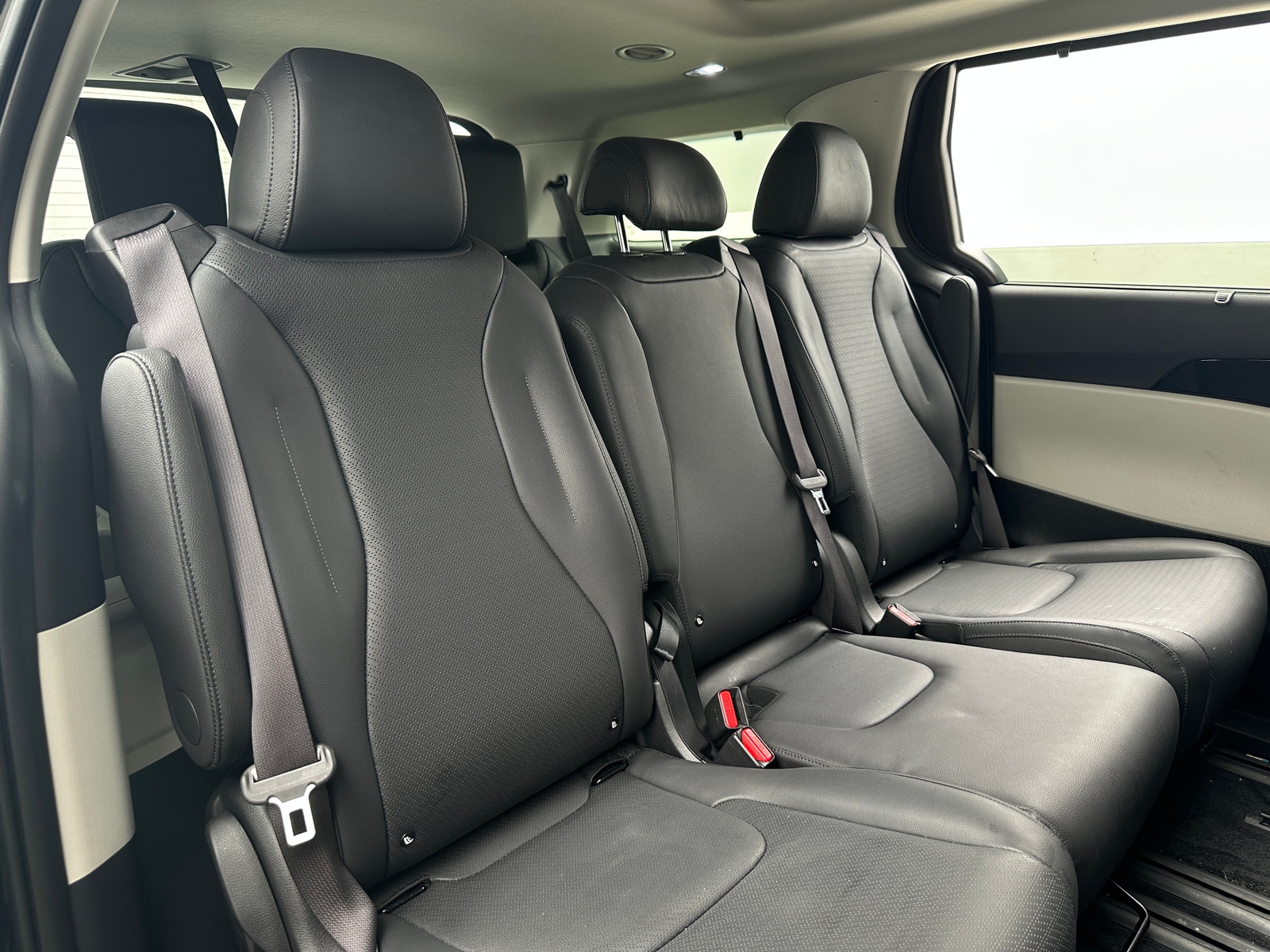 Thumbnail: 2024 Kia Carnival - 5