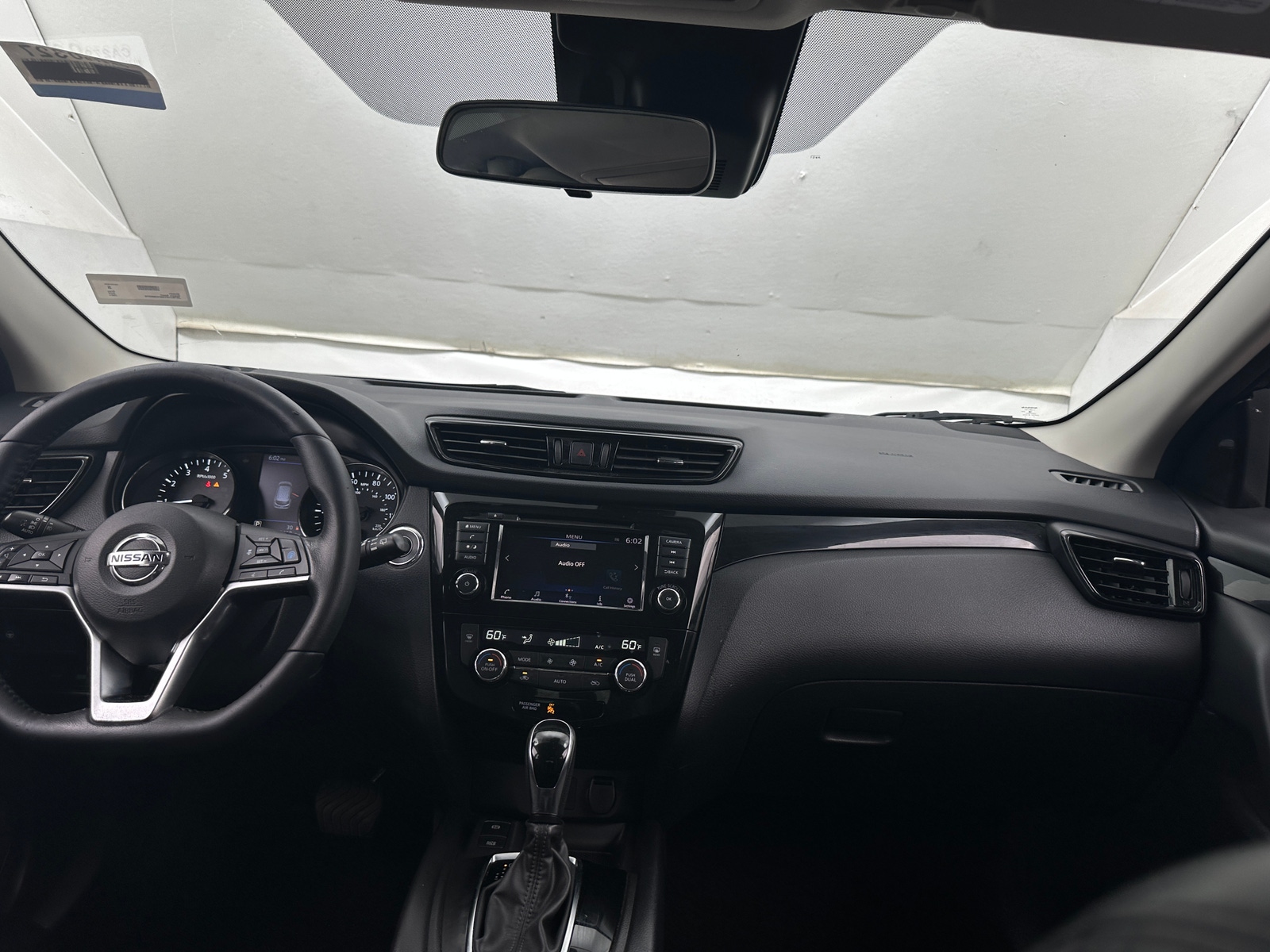 Thumbnail: 2021 Nissan Rogue Sport - 3