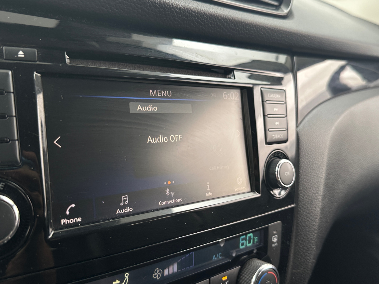 Thumbnail: 2021 Nissan Rogue Sport - 4