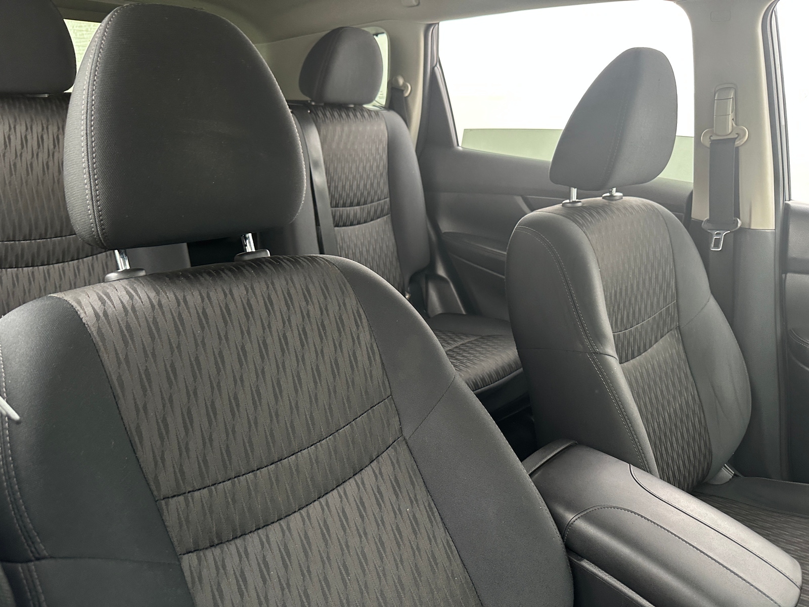 Thumbnail: 2019 Nissan Rogue - 2