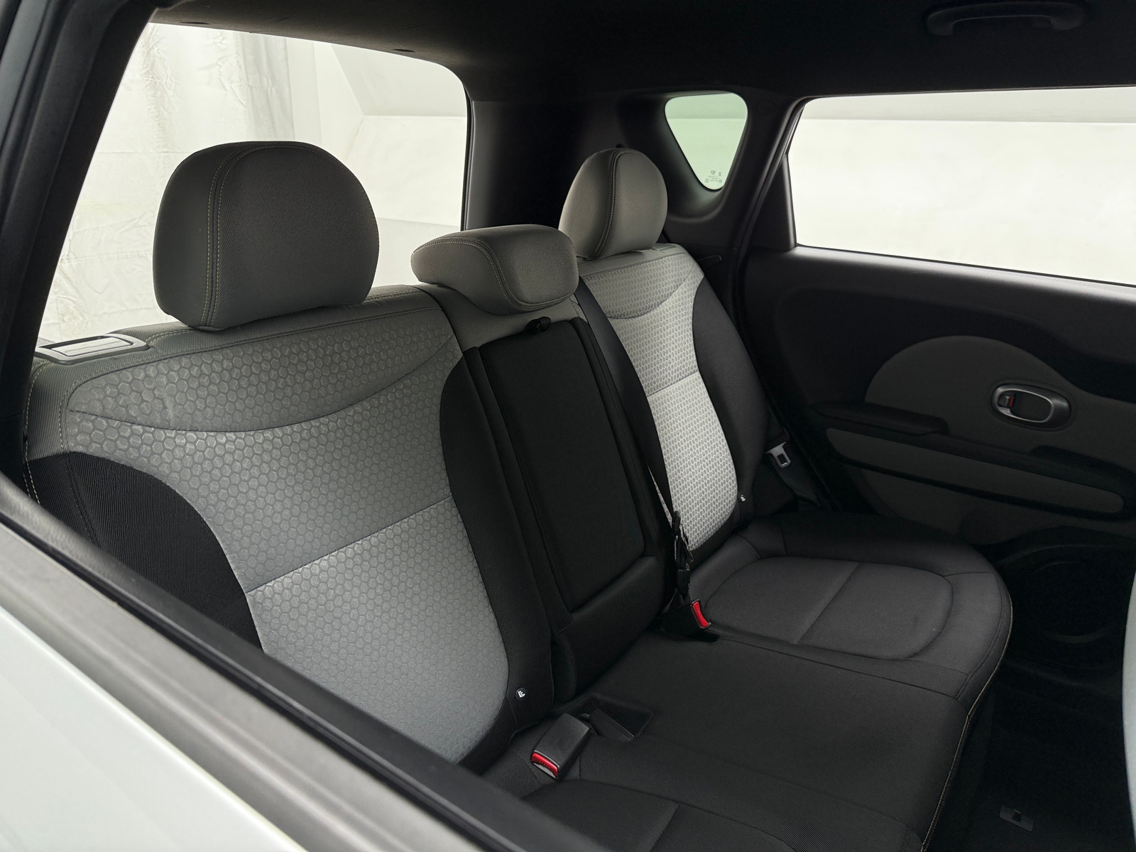 Thumbnail: 2016 Kia Soul - 6