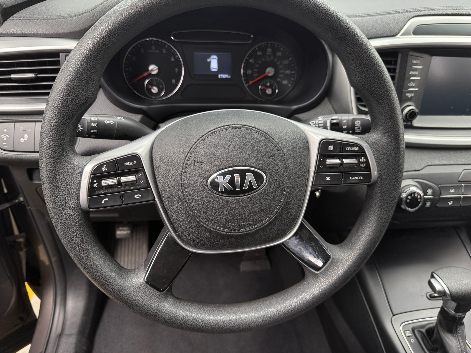 Thumbnail: 2019 Kia Sorento - 5