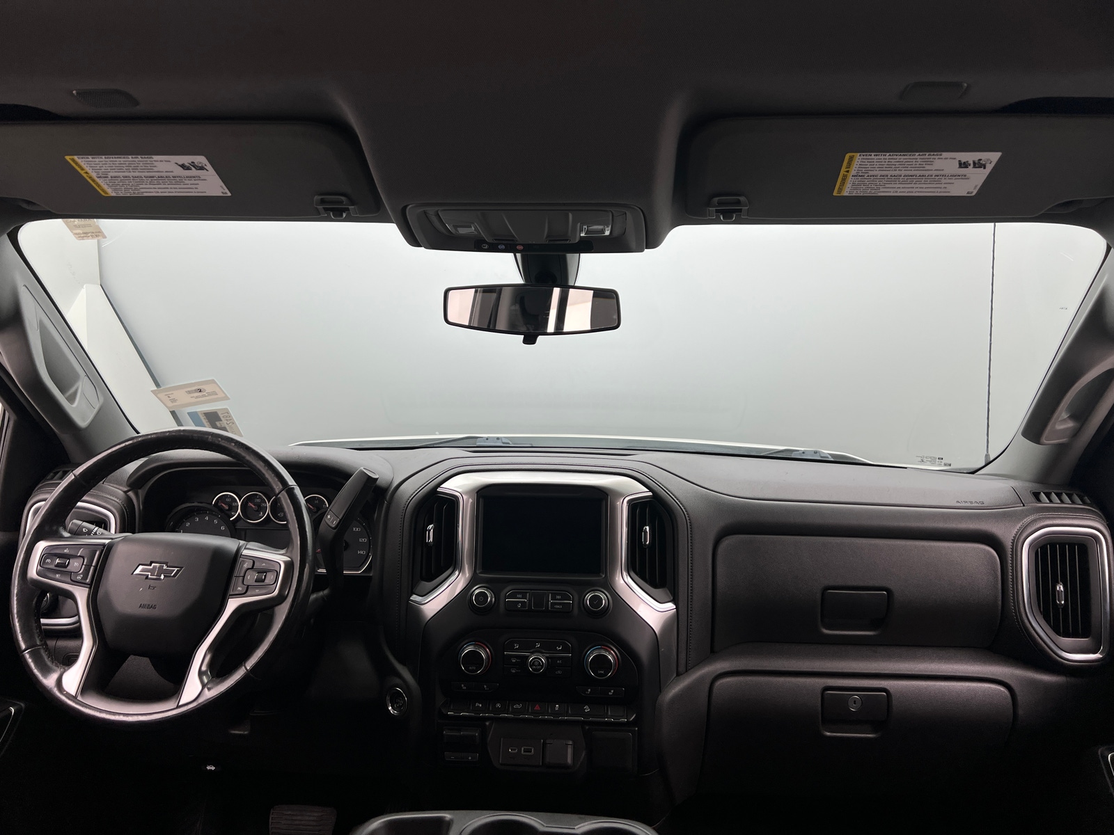 Thumbnail: 2019 Chevrolet Silverado 1500 - 3
