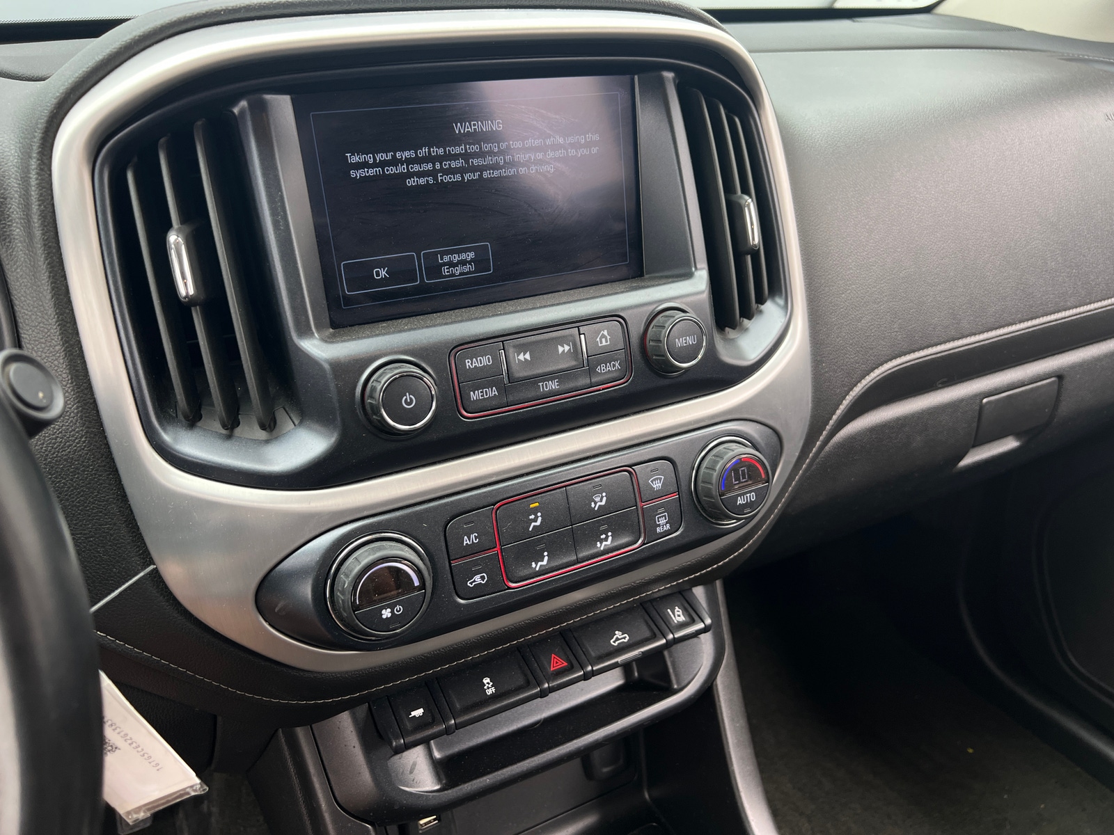 Thumbnail: 2016 GMC Canyon - 4
