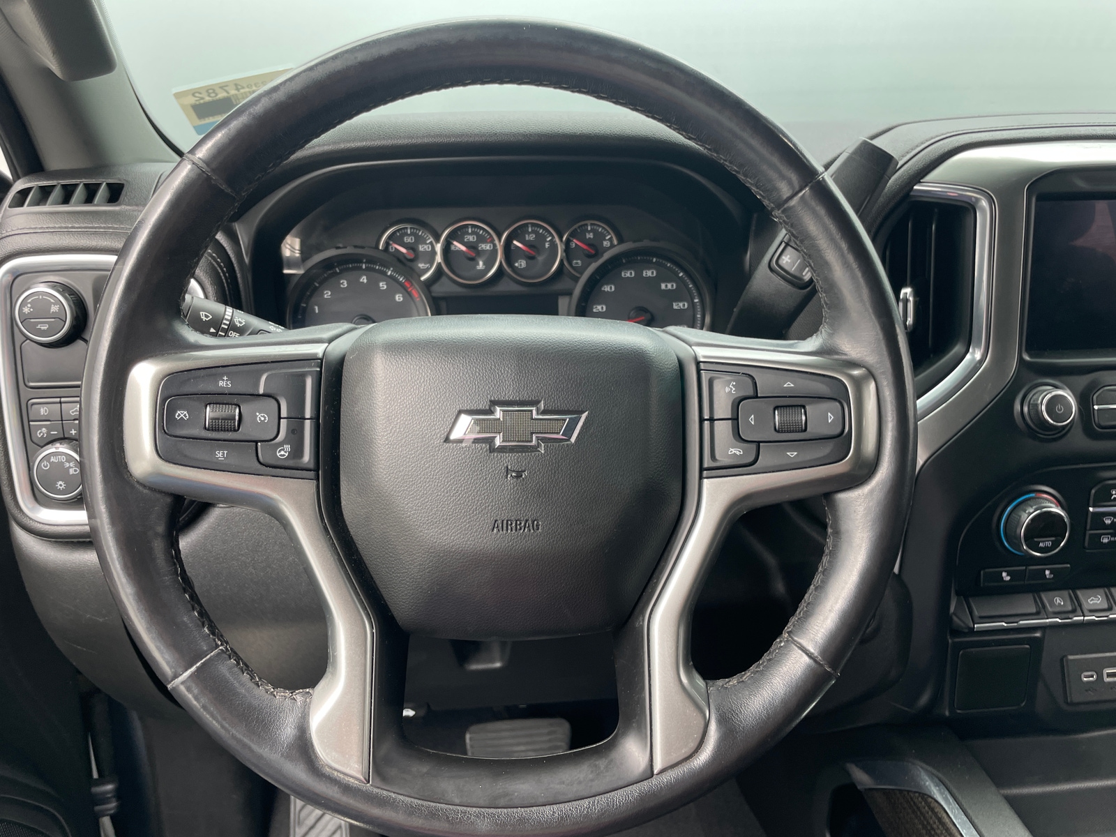 Thumbnail: 2019 Chevrolet Silverado 1500 - 5