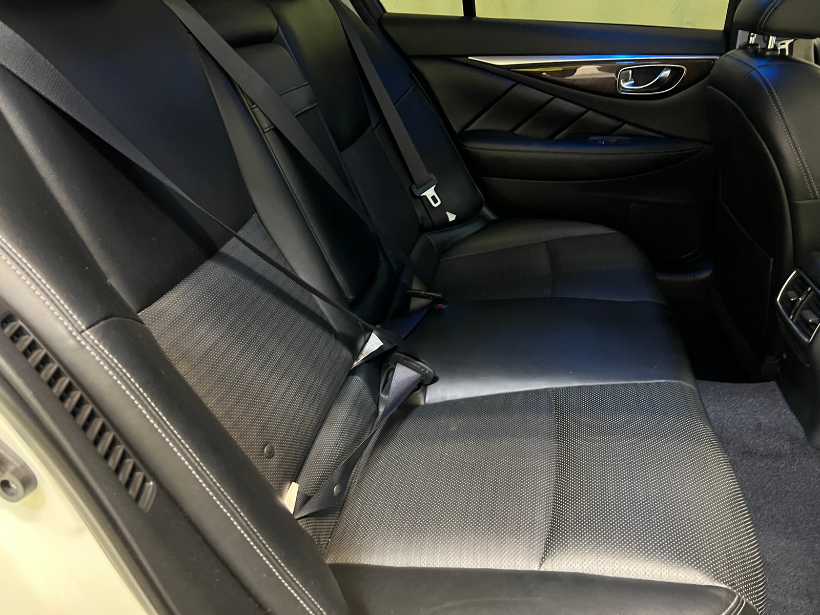 Thumbnail: 2015 INFINITI Q50 - 5