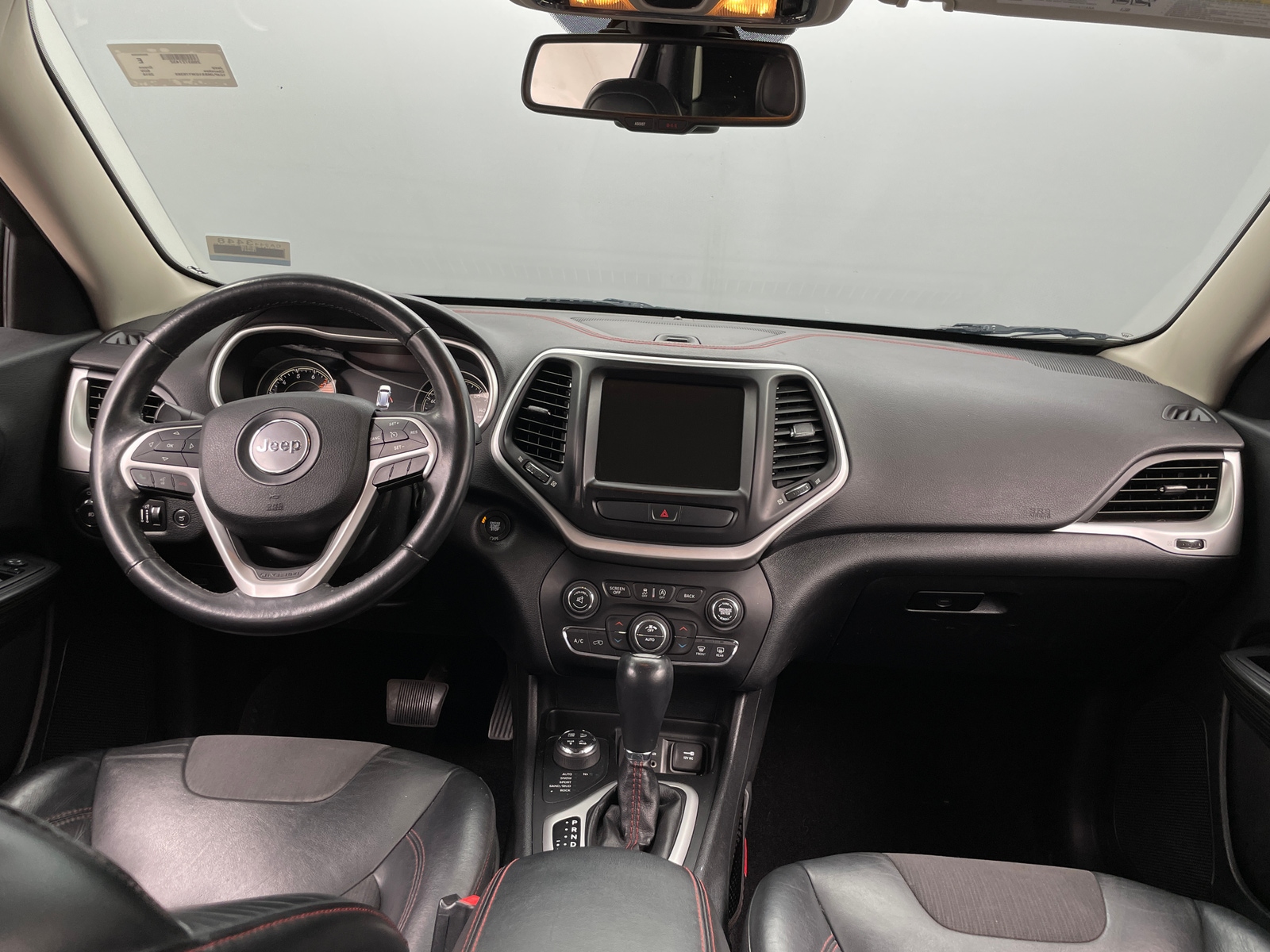Thumbnail: 2016 Jeep Cherokee - 2
