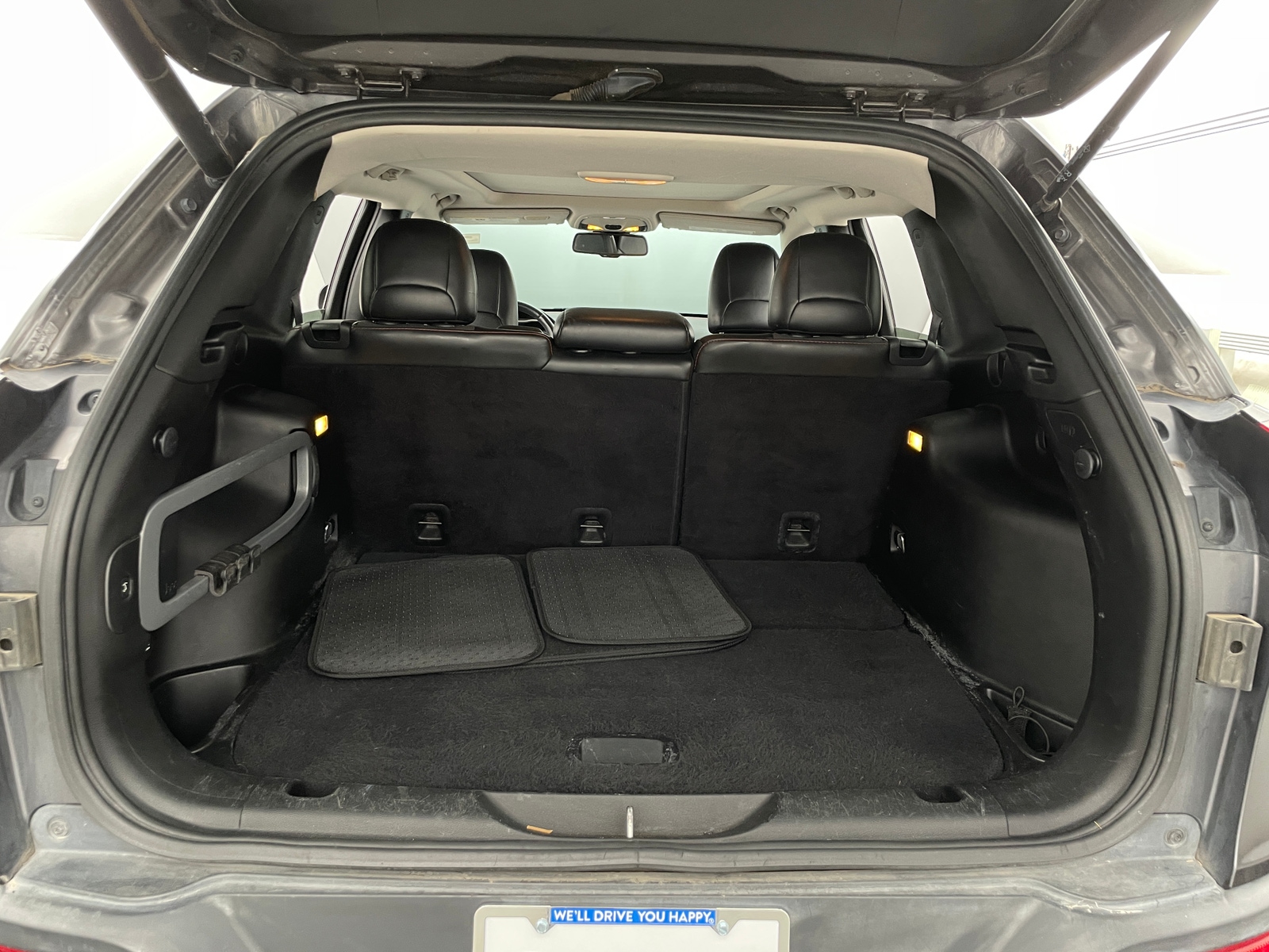 Thumbnail: 2016 Jeep Cherokee - 6