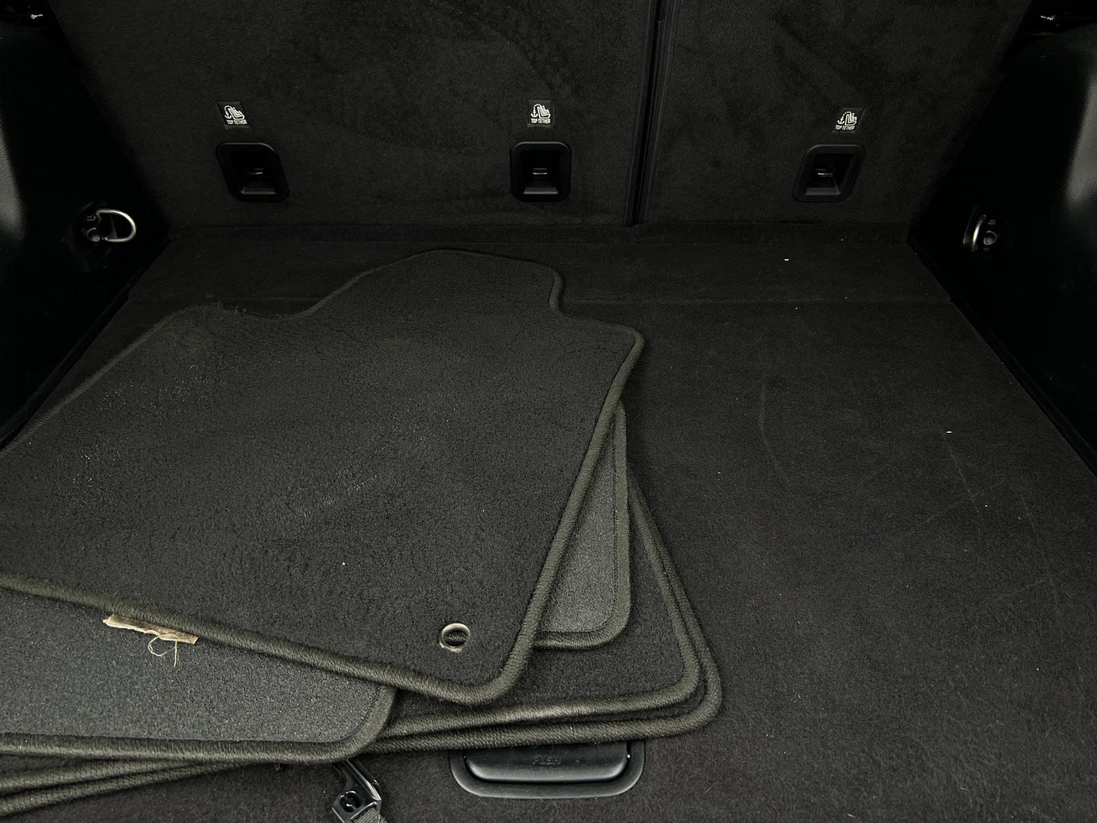 Thumbnail: 2020 Jeep Cherokee - 7