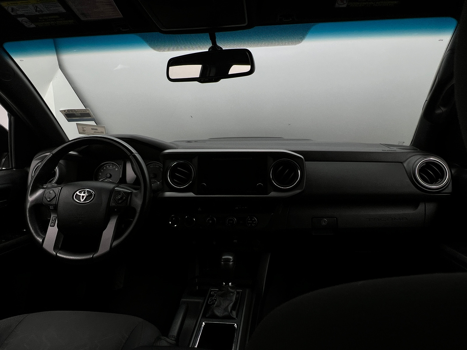 Thumbnail: 2016 Toyota Tacoma - 3