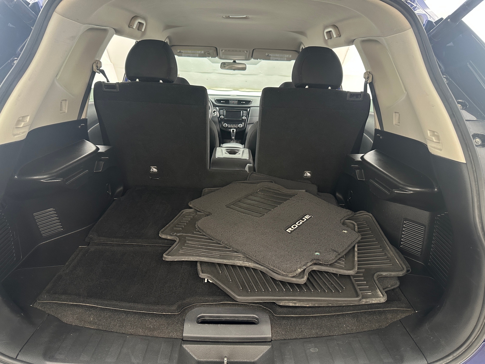 Thumbnail: 2018 Nissan Rogue - 7