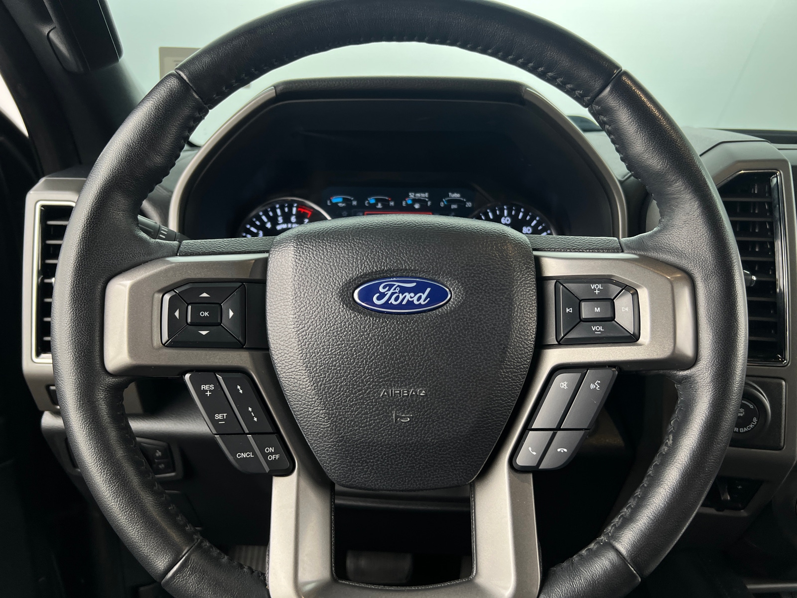 Thumbnail: 2021 Ford Expedition - 5