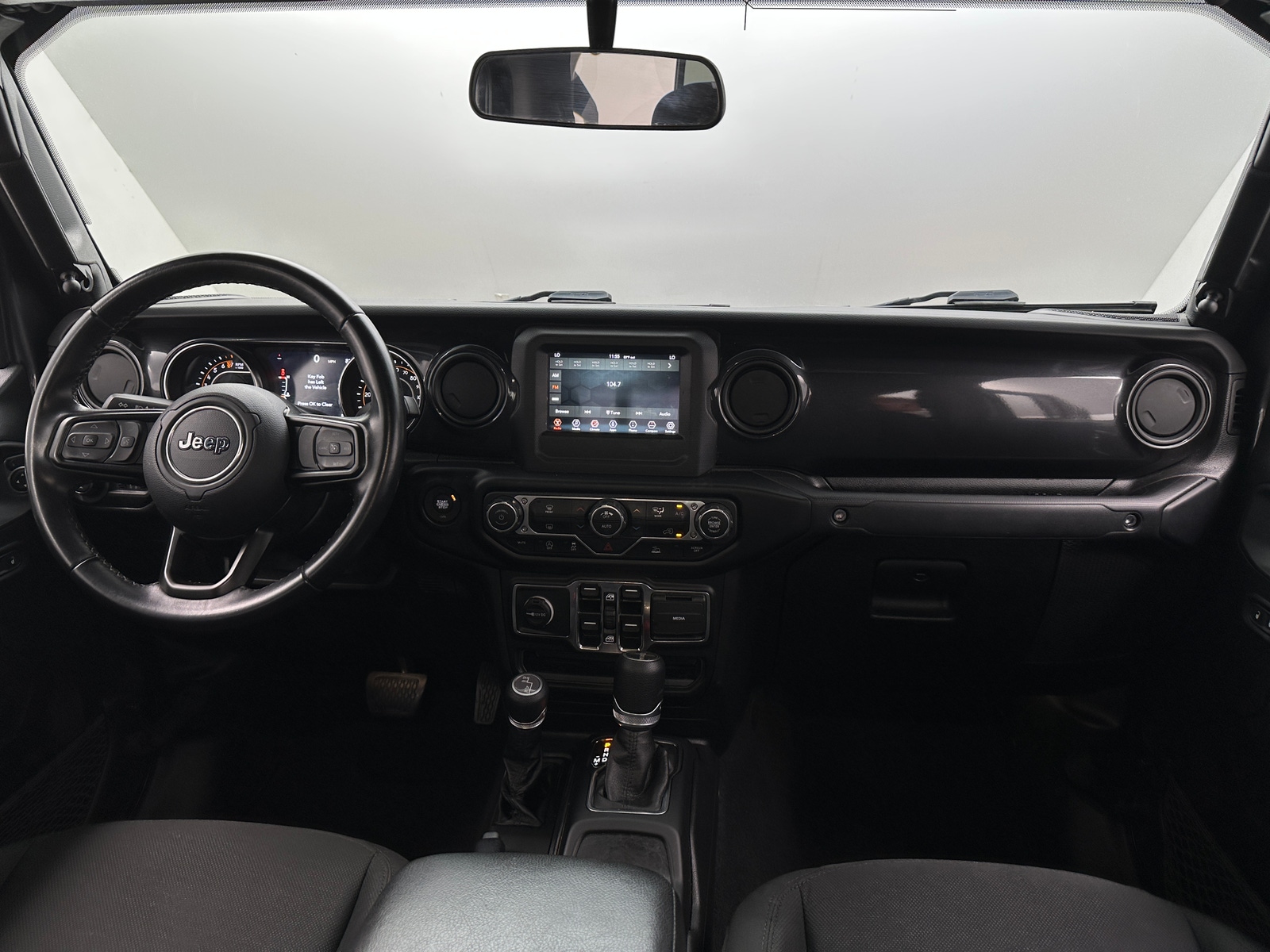 Thumbnail: 2022 Jeep Gladiator - 3