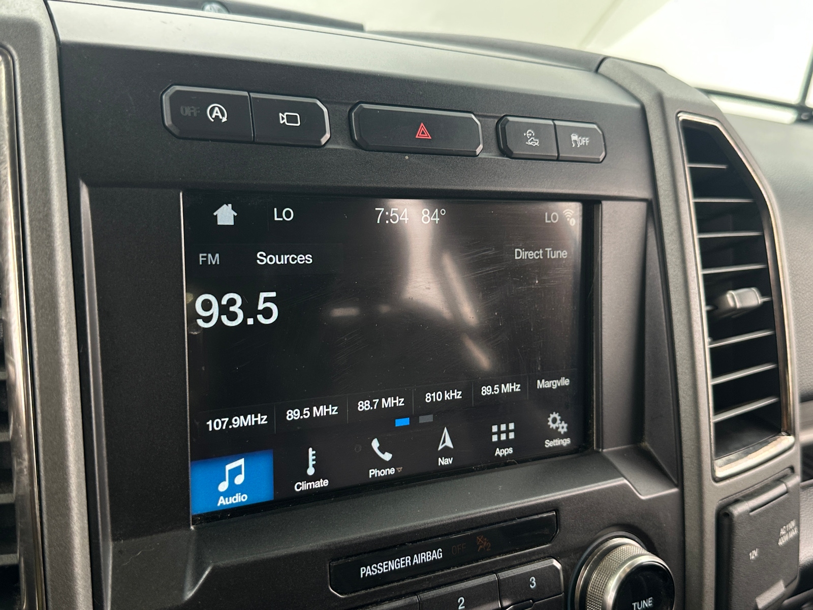 Thumbnail: 2019 Ford Econoline - 3