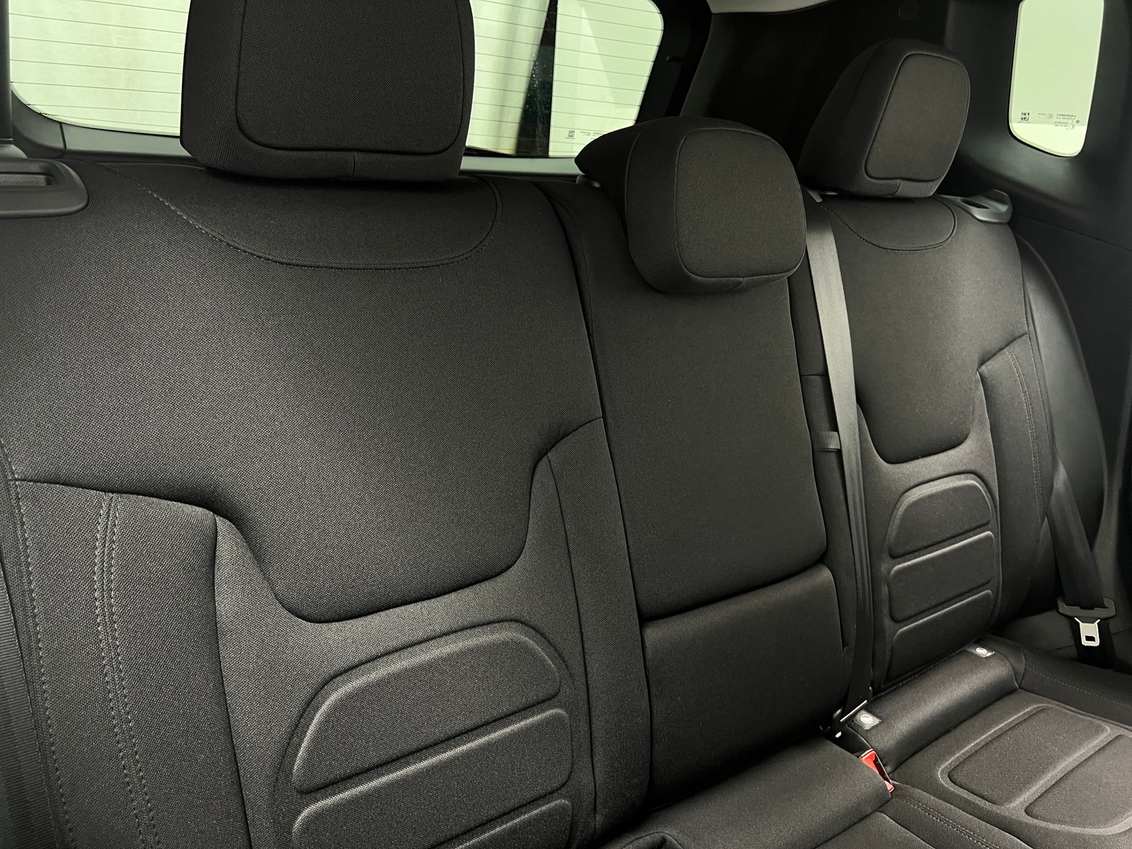 Thumbnail: 2021 Jeep Renegade - 6