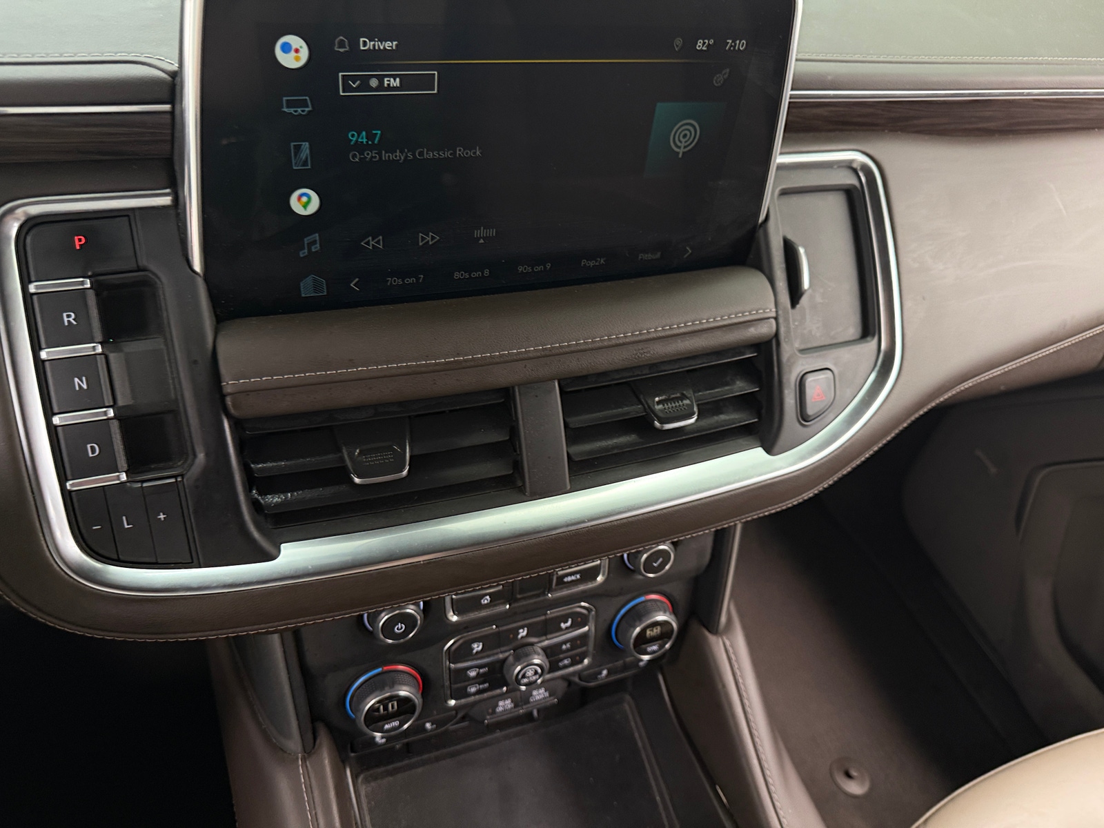 Thumbnail: 2022 Chevrolet Suburban - 3