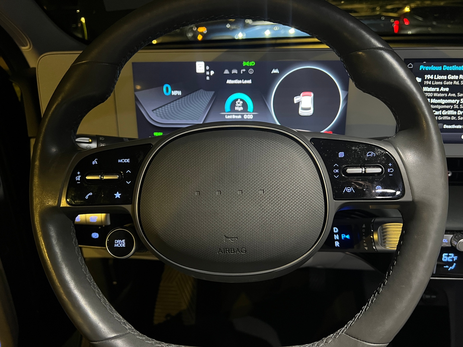 Thumbnail: 2022 Hyundai Ioniq 5 - 4
