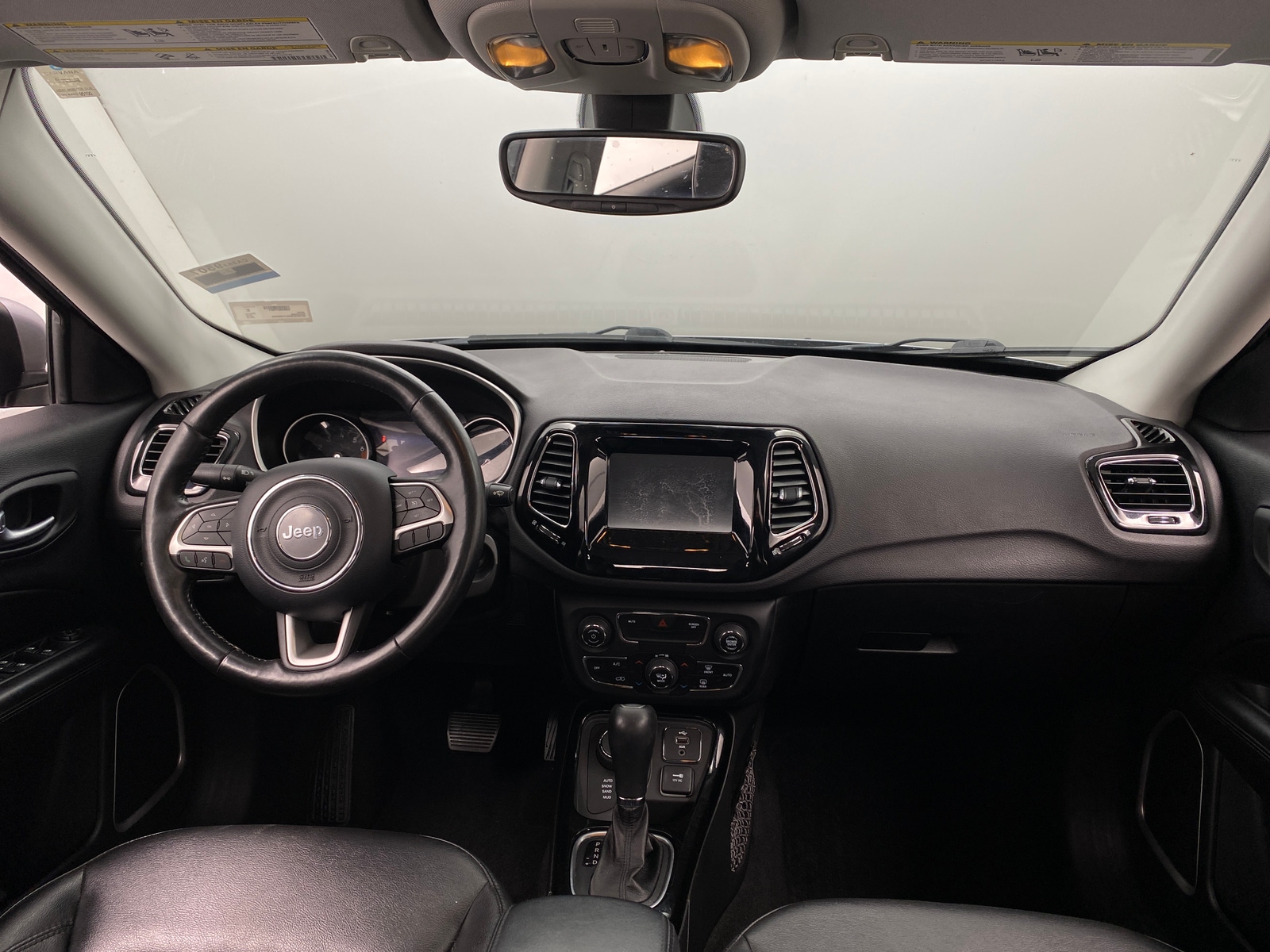 Thumbnail: 2018 Jeep Compass - 3