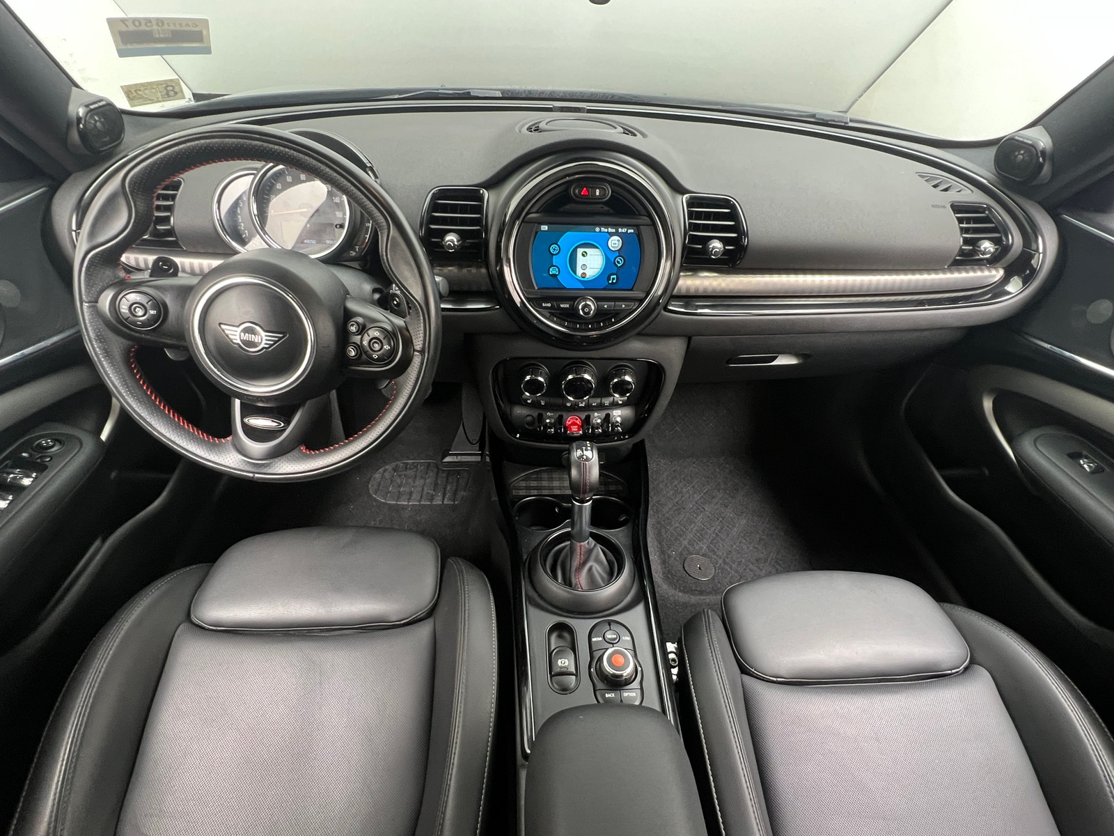 Thumbnail: 2019 MINI Cooper Clubman - 2