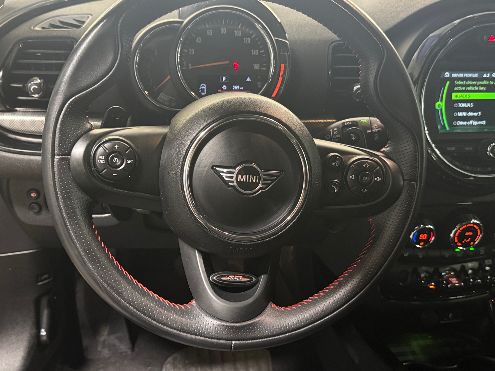 Thumbnail: 2019 MINI Cooper Clubman - 4