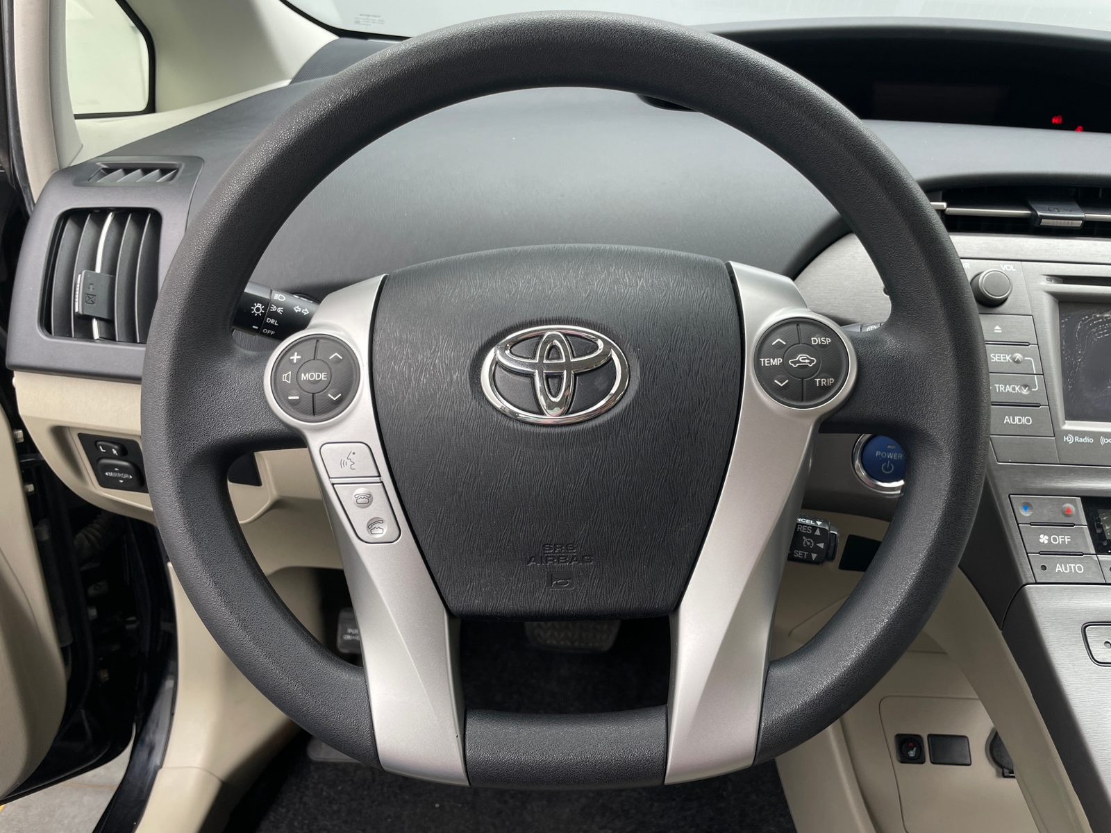 Thumbnail: 2012 Toyota Prius - 5